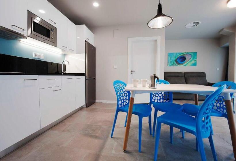 침실 2개 아파트, Apartamentos Divan
