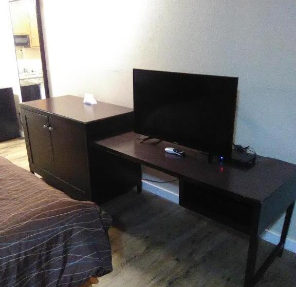 Номер Стандарт, Nation S Inn Kinston