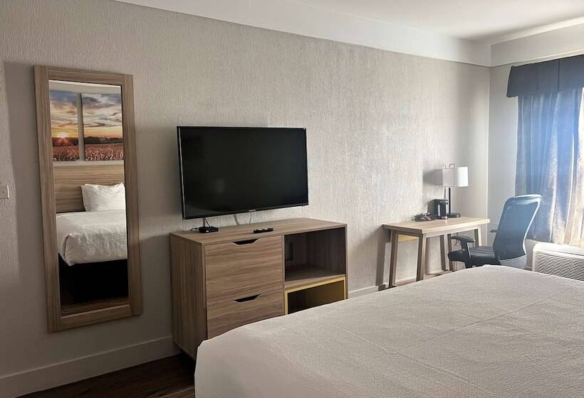 Люкс, Days Inn By Wyndham Denham Springsbaton Rouge East