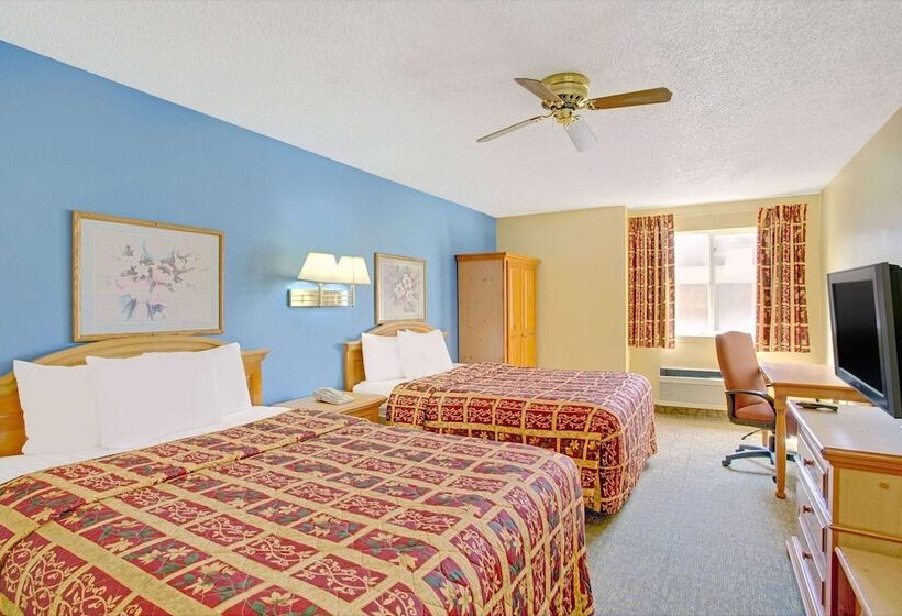 Family Suite, Days Inn By Wyndham Lehi