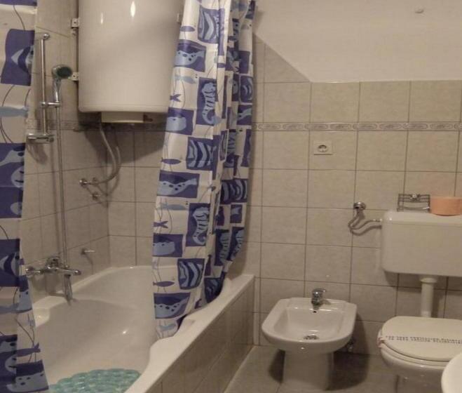آپارتمان 1 خوابه با بالکن, Apartments & Rooms Rendulić