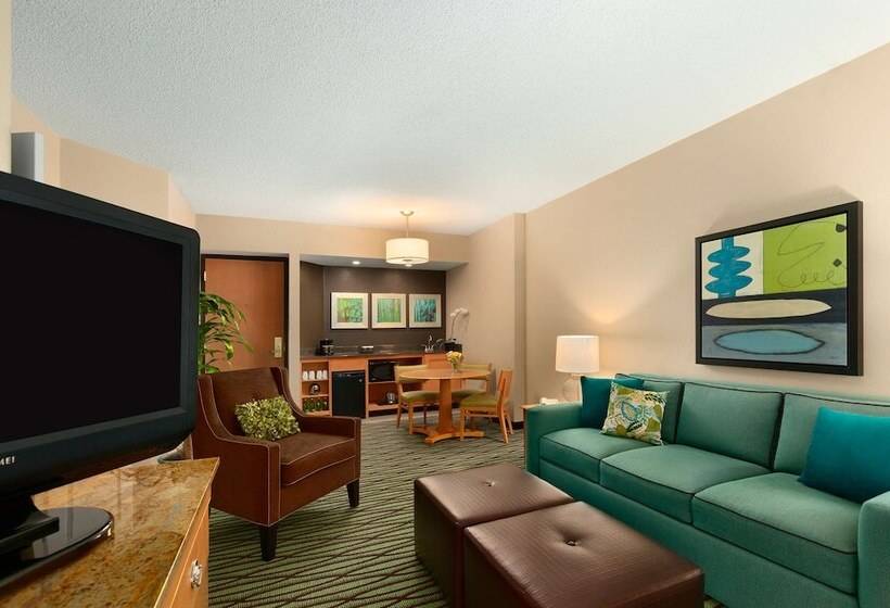سوئیت برای معلولان, Doubletree Suites By Hilton Orlando   Disney Springs® Area
