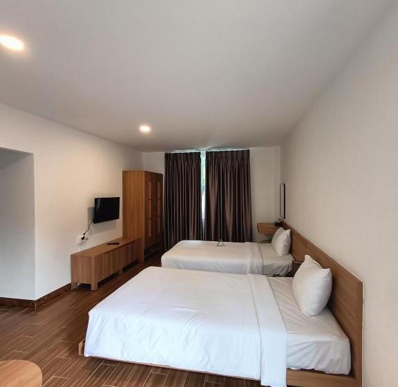 اتاق استاندارد با چشم‌انداز باغ, Palace Long Hai Resort
