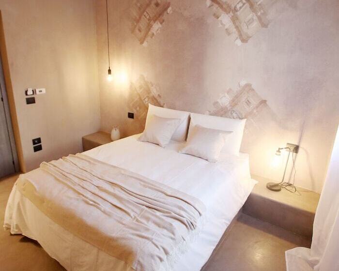 اتاق لوکس با بالکن, Casa Nostra Boutique Hotel & Spa