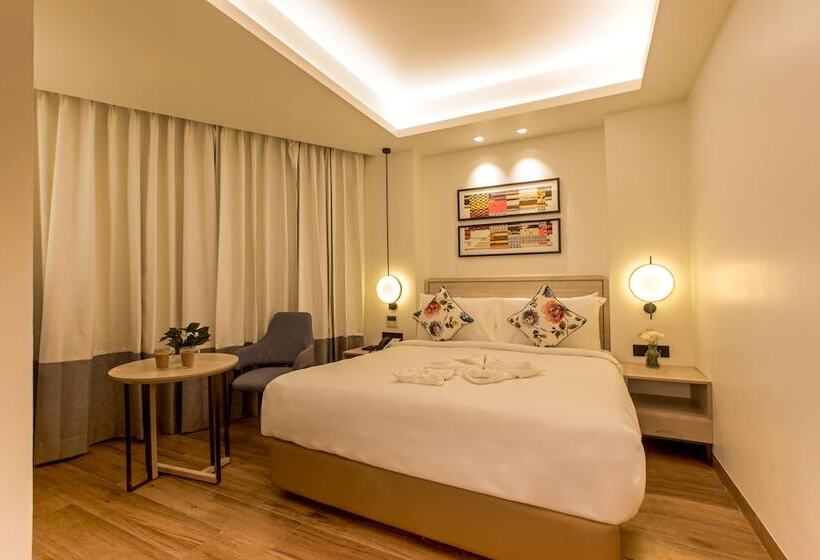 اتاق استاندارد, Regenta Sgs Greenotel  Lonavala