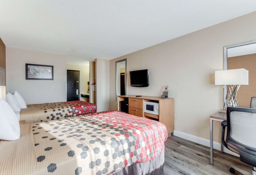 ２ダブルベッドのスタンダードルーム, Econo Lodge Madison East