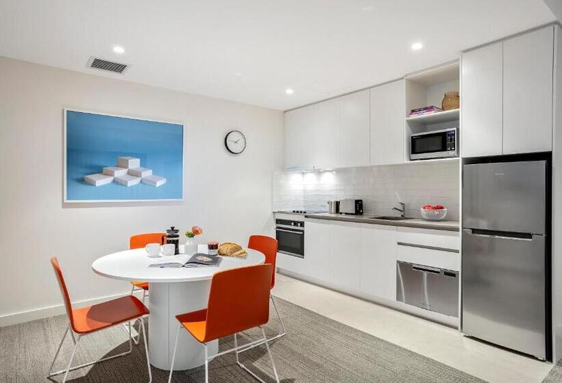 Апартаменты 1 Спальня, Quest Joondalup