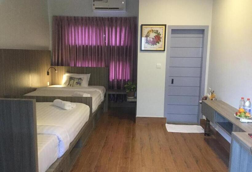 اتاق لوکس, 2n Residence
