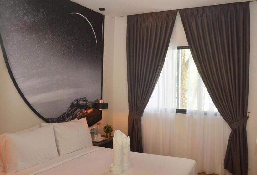اتاق استاندارد, De Luna