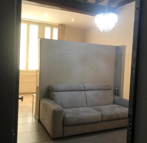 اتاق لوکس, Residenza Solferino