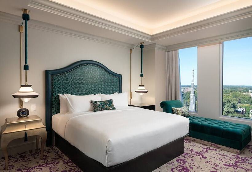 سوئیت ریاست جمهوری 2 خوابه, Grand Bohemian Charlotte, Autograph Collection