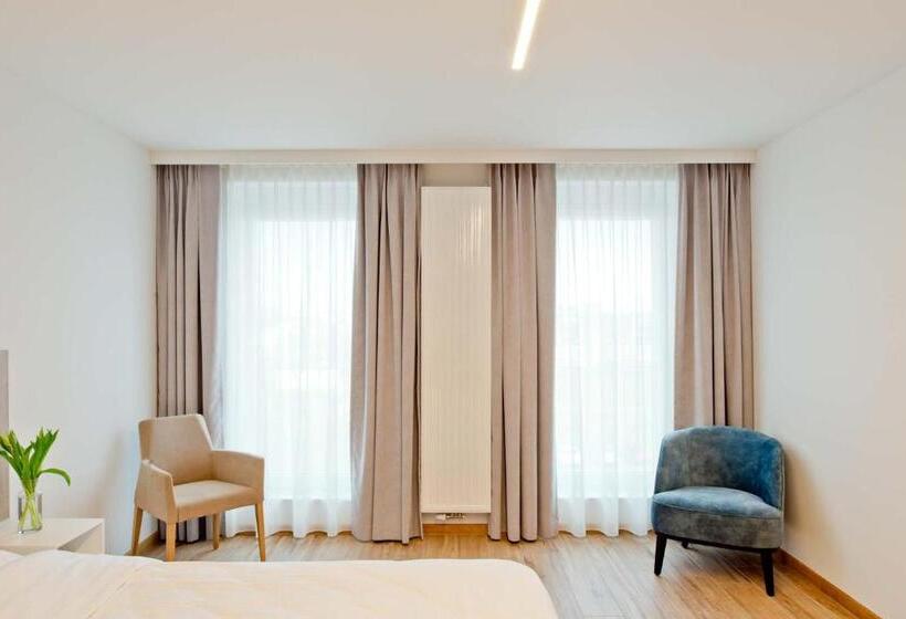 Standard Room, Den Briel