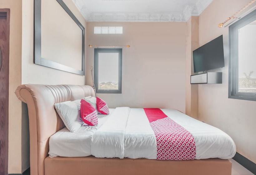 Deluxe Room, Oyo 1640 Fallinda