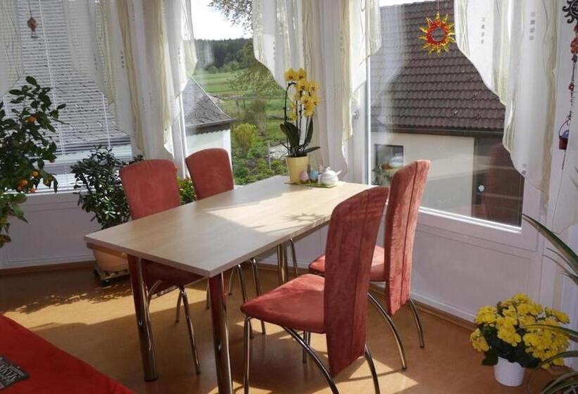 Апартаменты 1 Спальня, Gertis Blumenhof Privatzimmer, Ferienwohnung