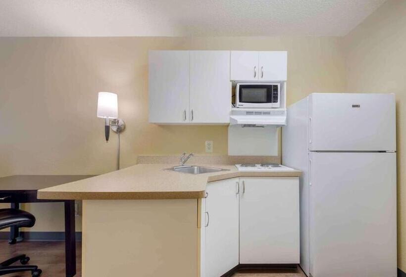استودیوی استاندارد, Extended Stay America Suites  Asheville  Tunnel Rd