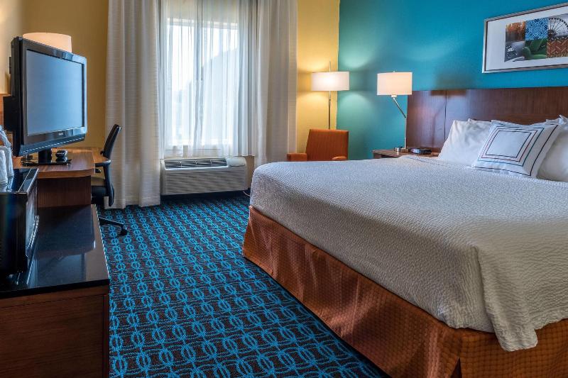 Стандартный Номер Кровать Кинг, Fairfield Inn Fort Leonard Wood St. Robert