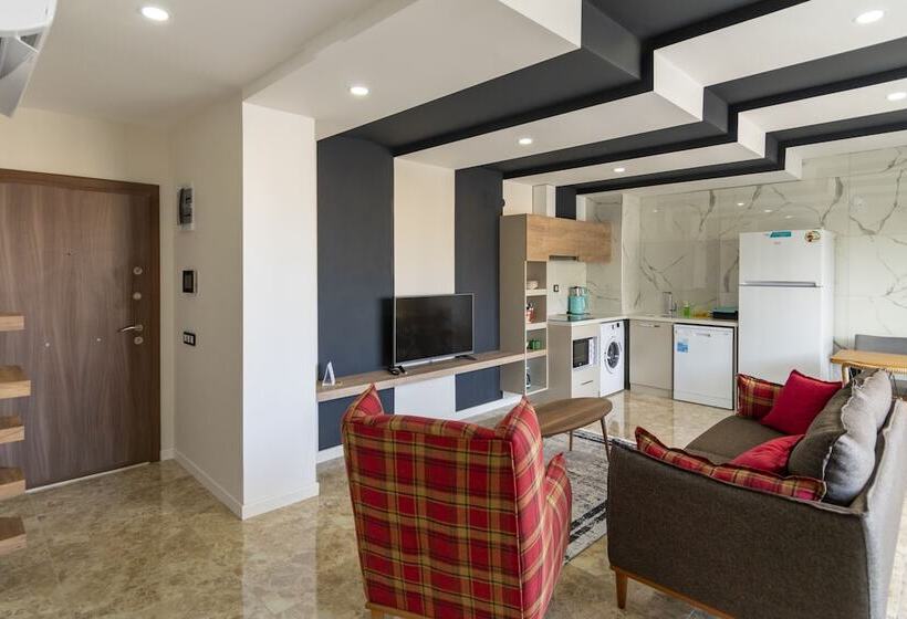 , Fortunella Suites & Villas