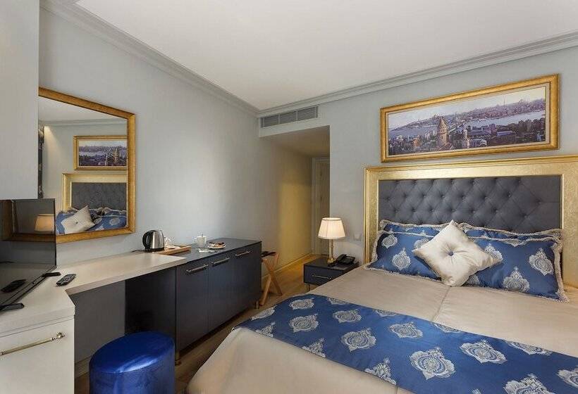 Deluxe Room, Guner Business