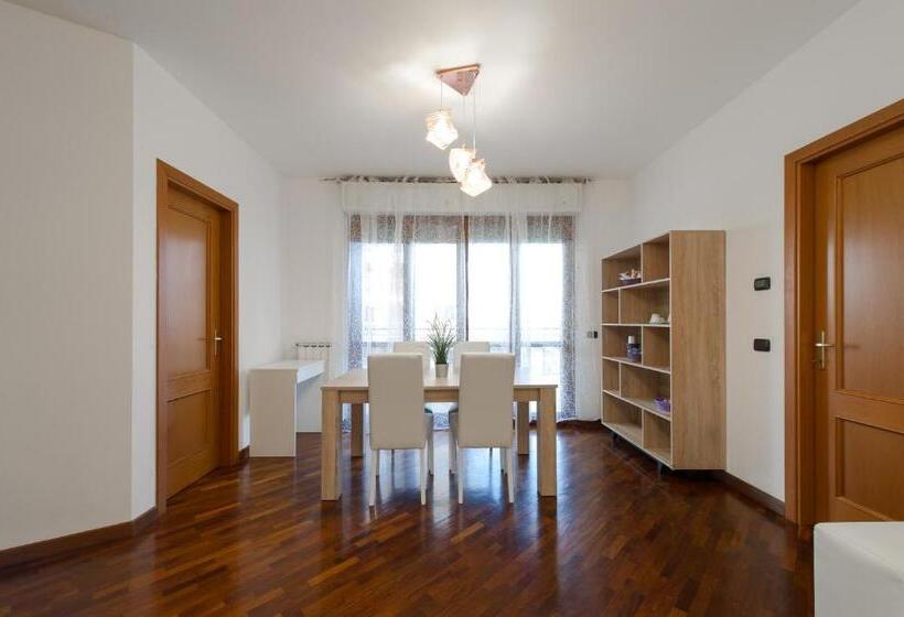 آپارتمان 1 خوابه با بالکن, Domus Bb   Plaza