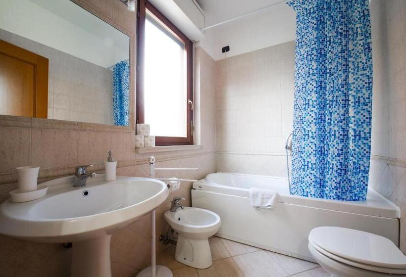 آپارتمان 1 خوابه با بالکن, Domus Bb   Plaza