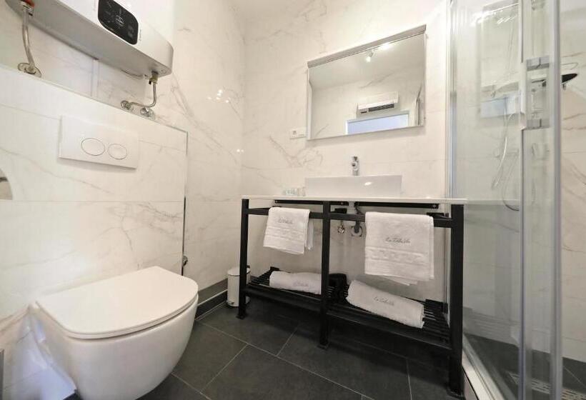 اتاق استاندارد با تخت بزرگ, La Dolce Vita Da Zara   Luxury Rooms
