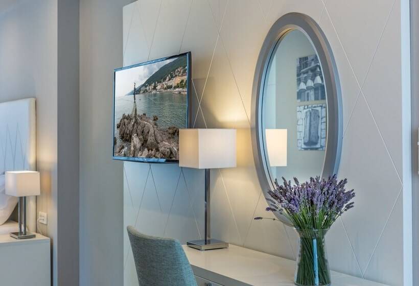 スーペリアスタジオ, Apartments & Rooms Preelook