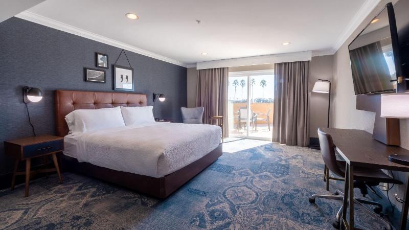 Стандартный Номер Кровать Кинг, Four Points By Sheraton Ventura Harbor Resort
