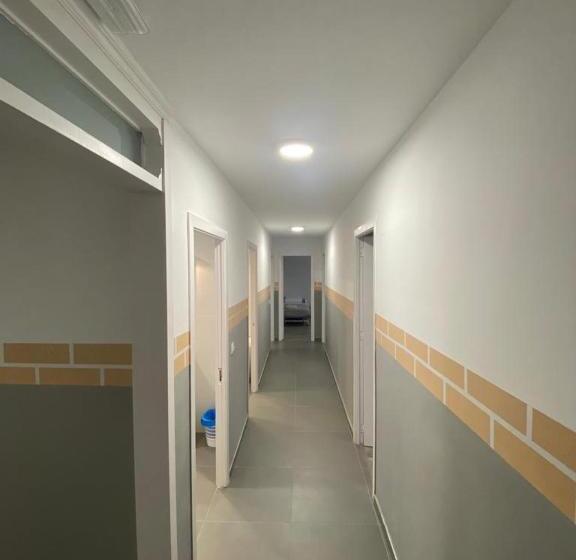 Номер Стандарт, Hostel Penedes