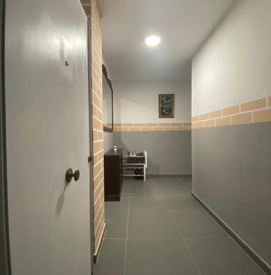 Номер Deluxe, Hostel Penedes