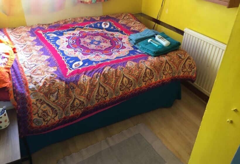اتاق استاندارد, Cambridgestay