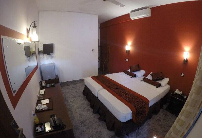 اتاق استاندارد, Sizzlers Hub