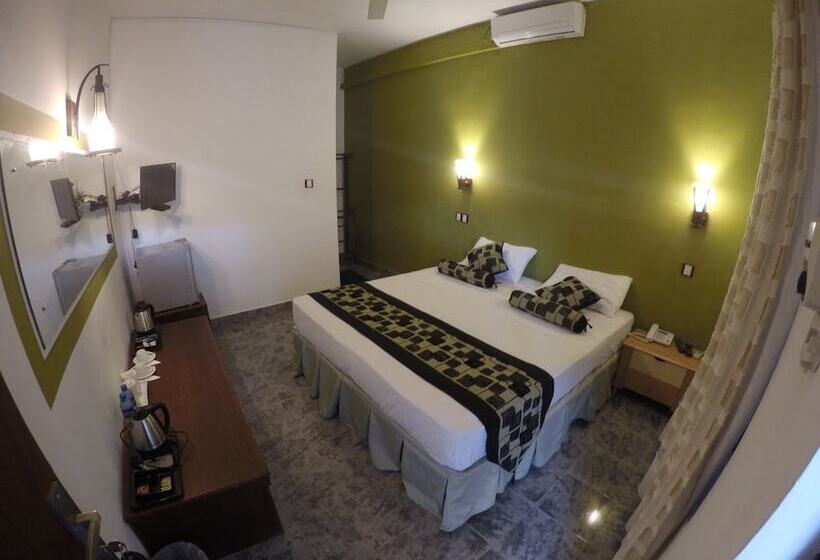 اتاق استاندارد, Sizzlers Hub