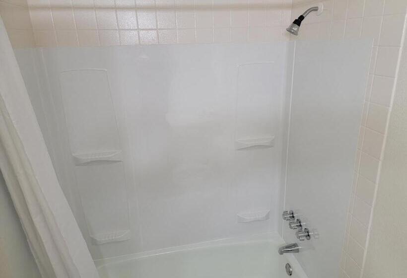 استودیوی لوکس, Usa Economy Lodge