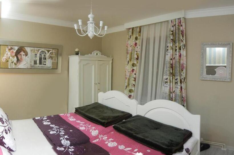 Апартаменты Deluxe 1 Спальня, Villa Lucia   Apartments&rooms