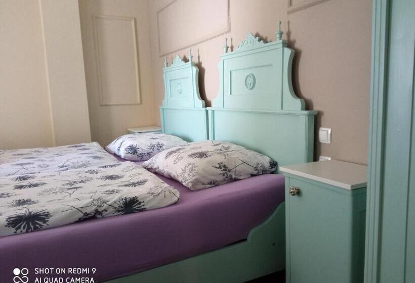 Апартаменты 1 Спальня Нижний Этаж, Villa Lucia   Apartments&rooms