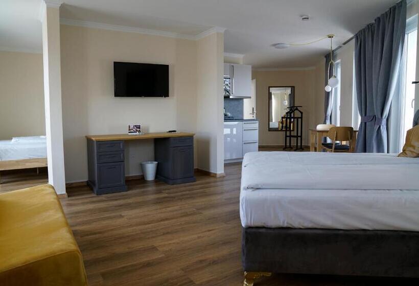 Апартаменты Пентхаус 1 Спальня, Boardinghouse City Home