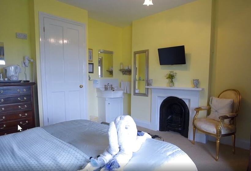 اتاق لوکس, Lower Marsh Farm B&b
