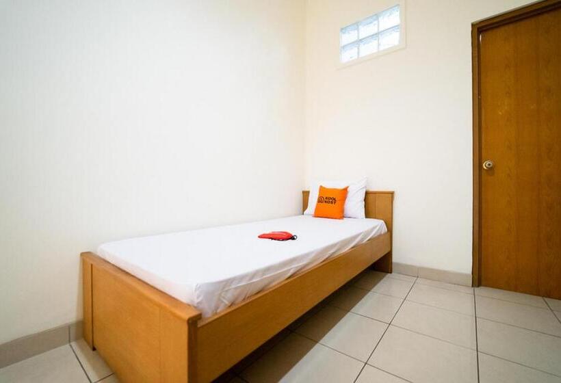 Номер Economy Индивидуальный, Koolkost Near Padjadjaran University   Minimum Stay 6 Nights