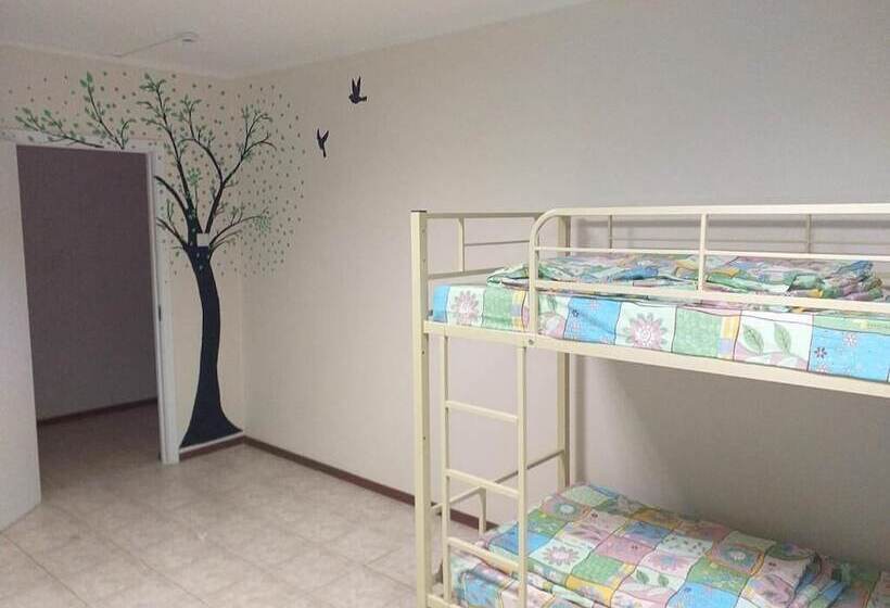 Четырехместный Номер Стандарт, Best Hostel