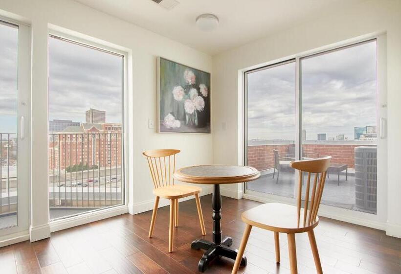 شقة غرفة واحدة, Sonder Baltimore Place