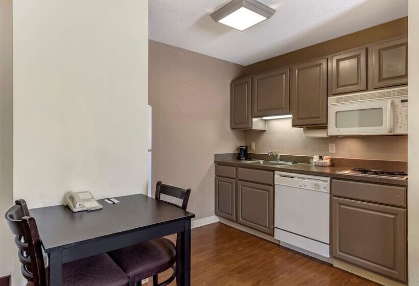 스위트, Comfort Inn & Suites Warsaw Near Us30
