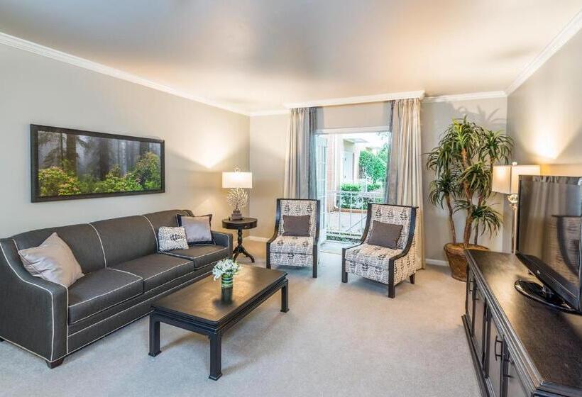 Suite Lit King, Cooper Hotel Conference Center & Spa