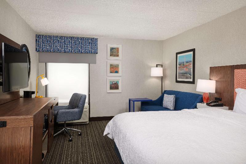 Стандартный Номер Кровать Кинг, Hampton Inn Fairfax City