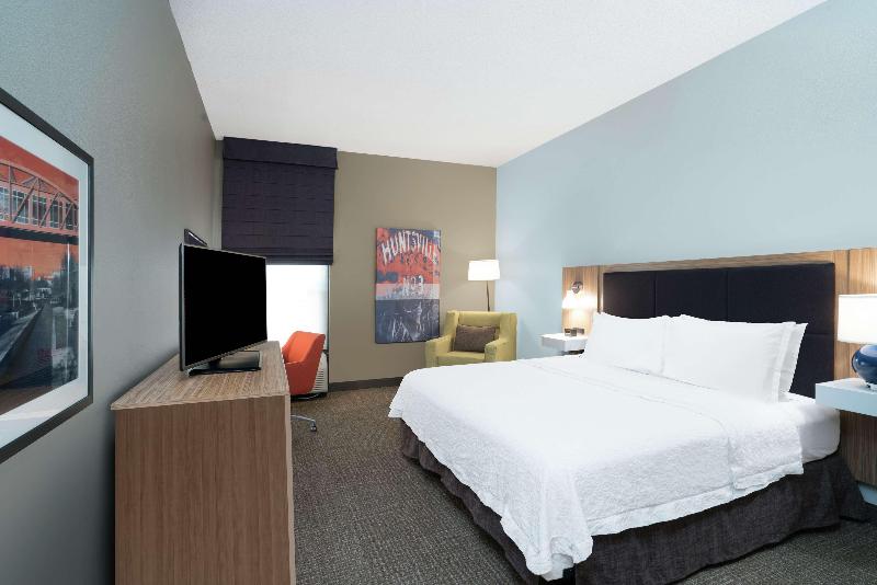 스탠다드 룸 킹사이즈 침대, Hampton Inn Madison Huntsville Airport