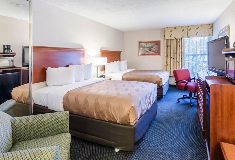 스탠다드 룸 더블 침대 2개, Quality Inn Lynchburg Near University