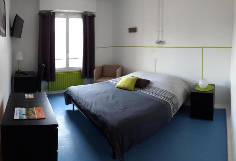 Номер Стандарт, Hôtel Labat