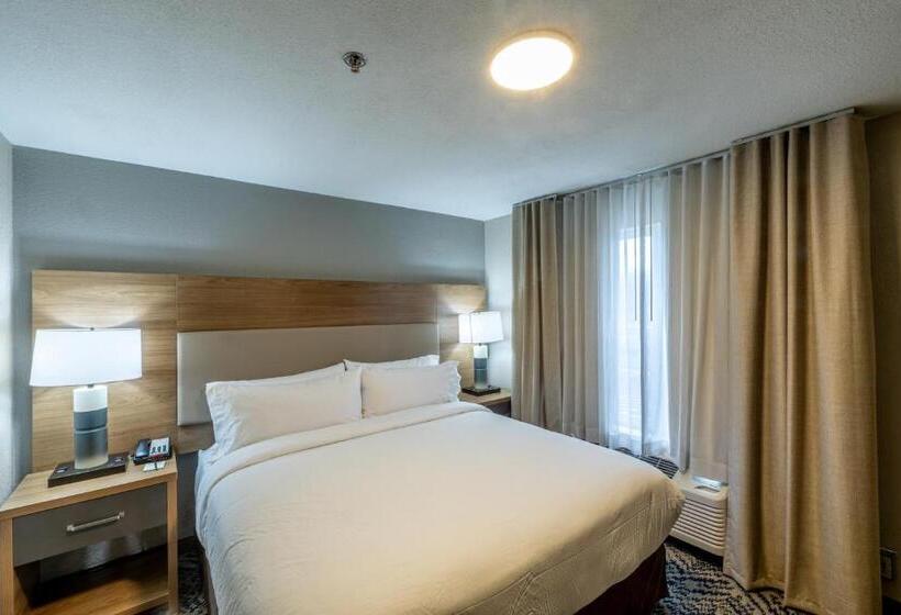 سوئیت با تخت بزرگ, Candlewood Suites Wichita Northwest, An Ihg