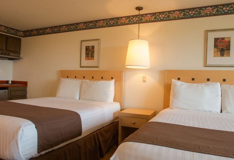 اتاق استاندارد با 2 تخت دوبل, Hi Tide Oceanfront Inn