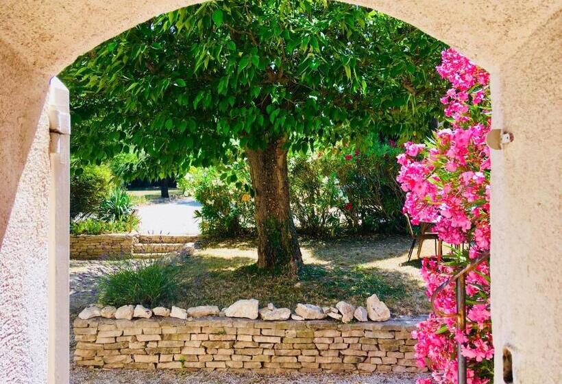 סטודיו סטנדרט נוף לים, Domaine De Carraire