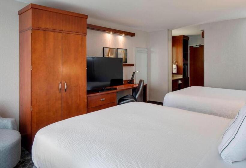 스탠다드 룸, Courtyard By Marriott Boston Logan Airport